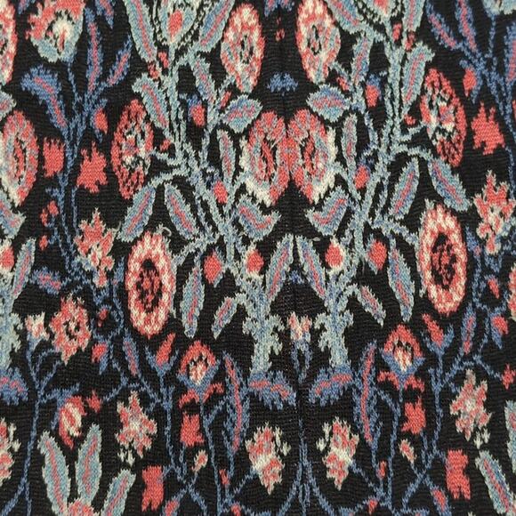 PERUVIAN CONNECTION Black Multi-Color Floral Paisley Knit Pencil Skirt Medium - Picture 2 of 8